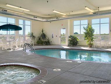 Hotel Super 8 By Wyndham Ks 2*