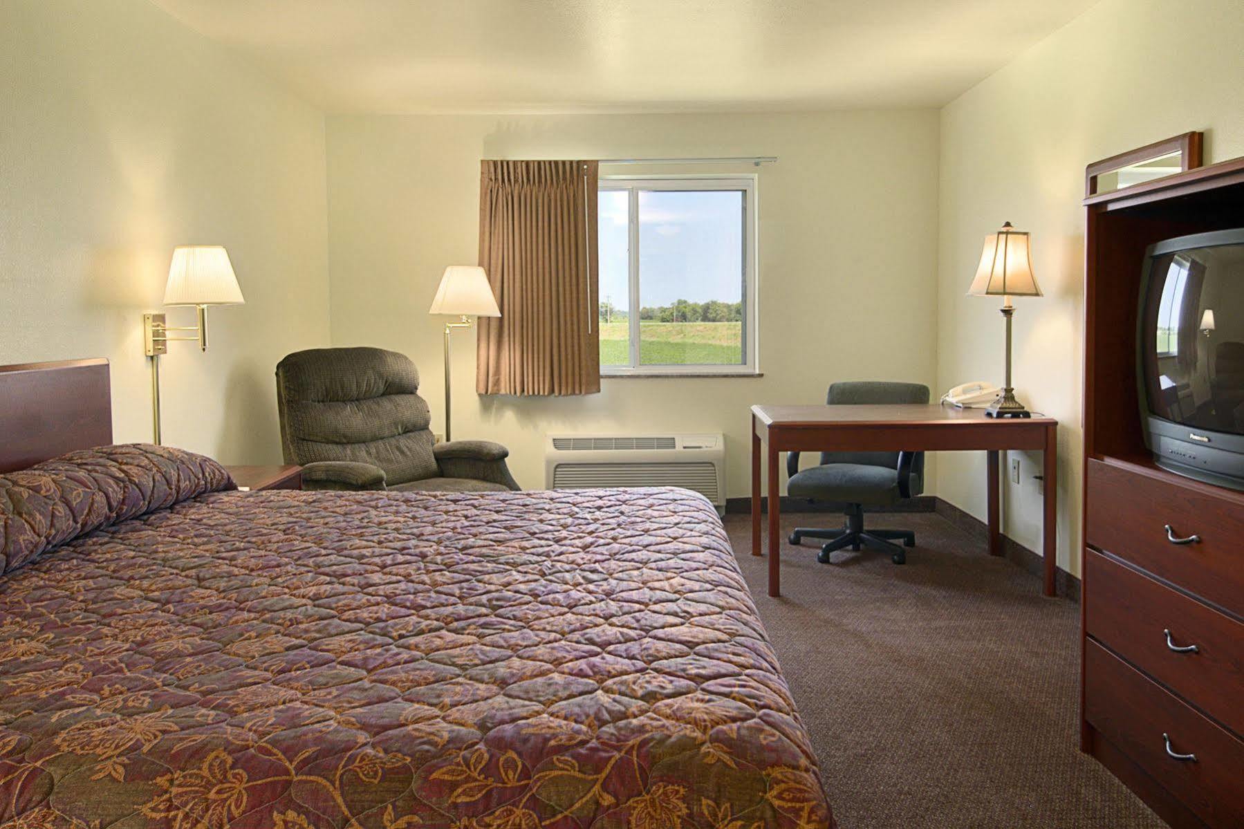 Hotel Super 8 By Wyndham Ks